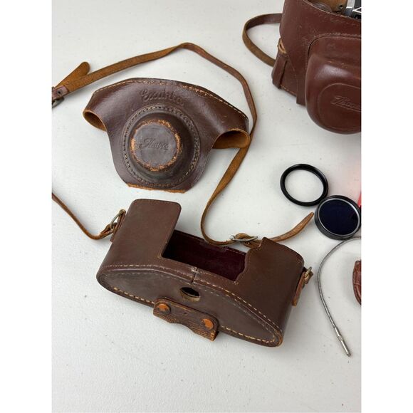 Vintage Exakta VX Ihagee Dresden Film Camera Lot of 2 & Accessories Germany - Picture 14 of 16